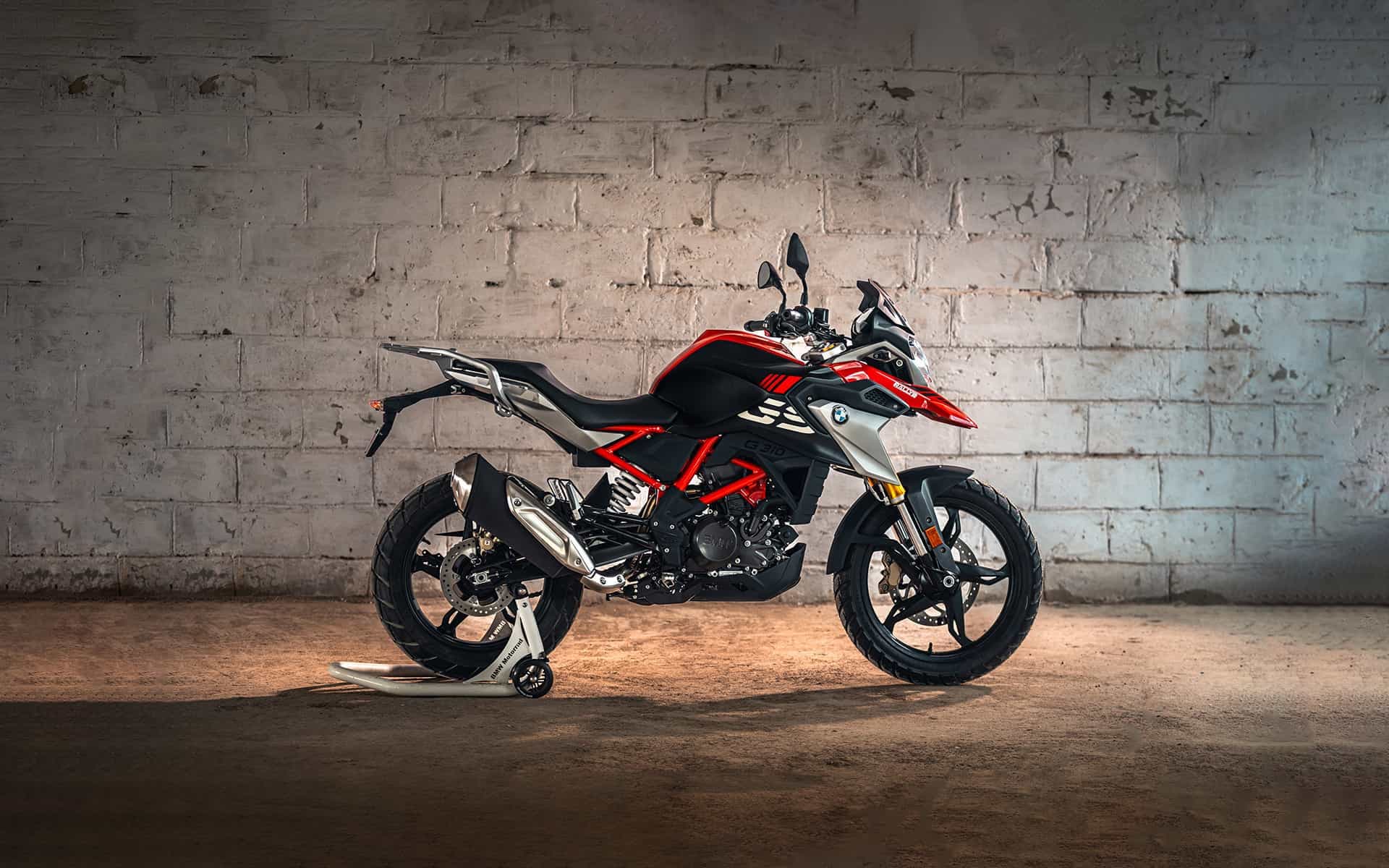 BMW G 310 GS's card image