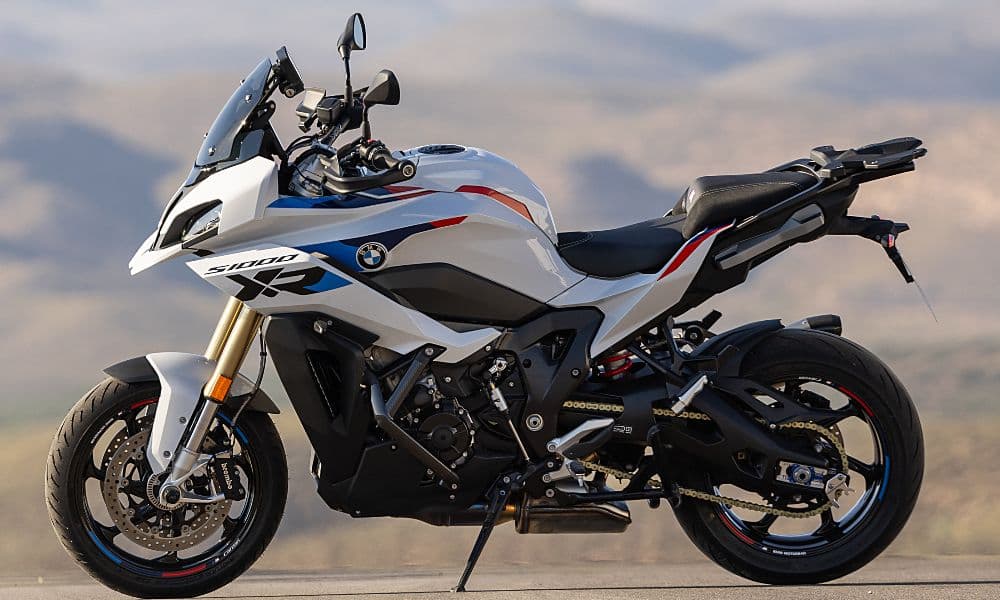 BMW M 1000 XR's card image