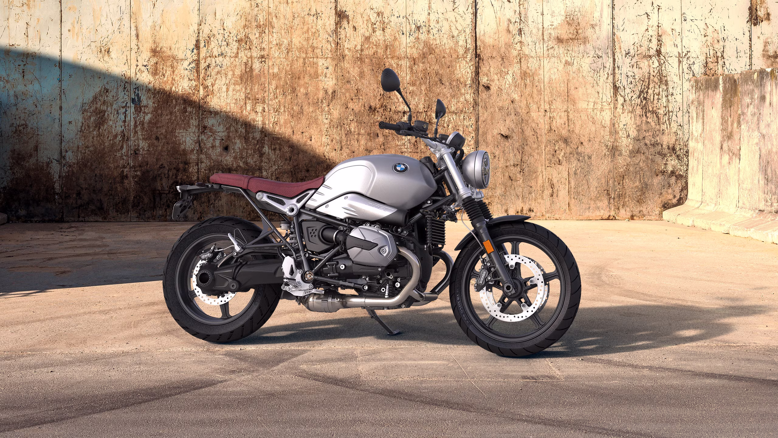 BMW R nineT Scrambler's card image