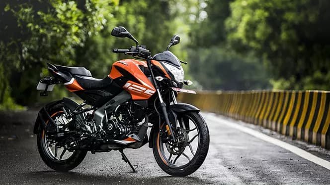 Bajaj Pulsar NS 125's card image