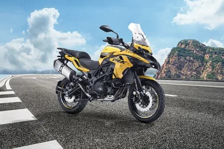 Benelli TRK 502's card image