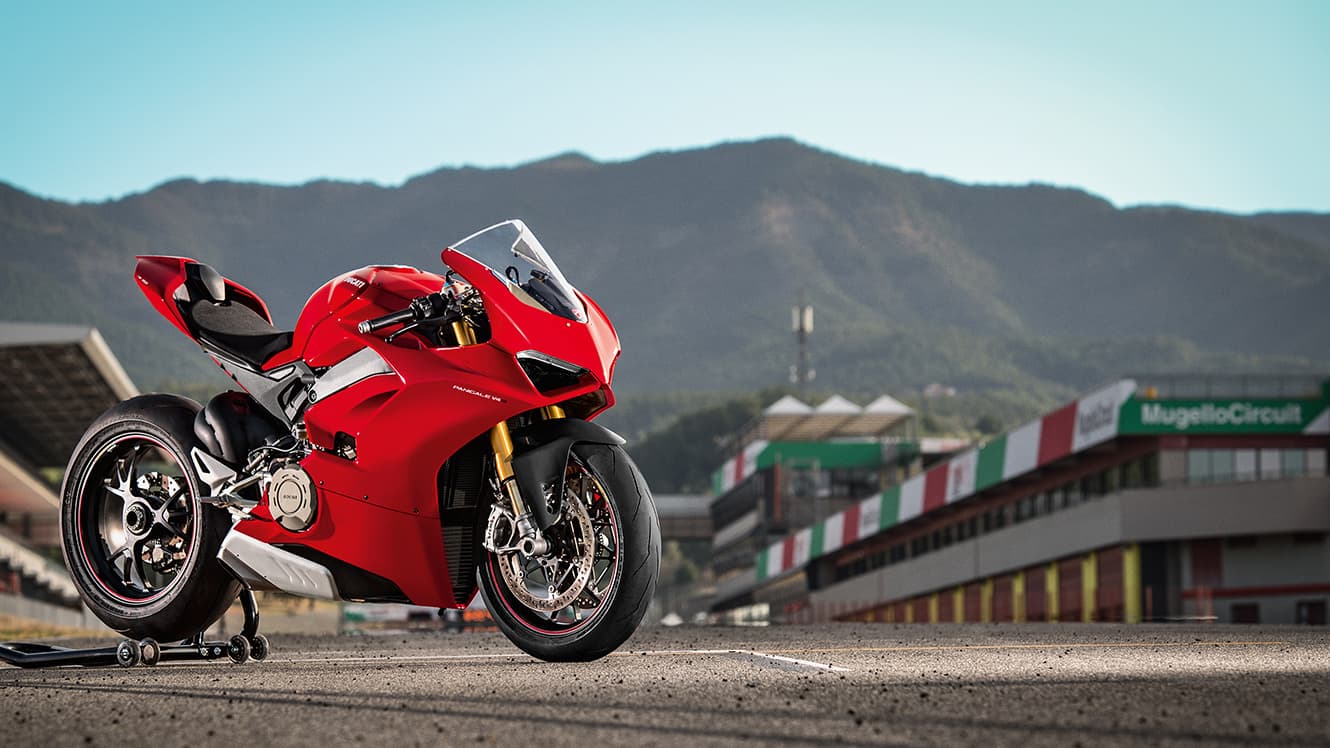 Ducati Panigale V4's card image