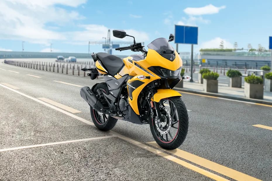 Hero Xtreme 200S 4V's card image