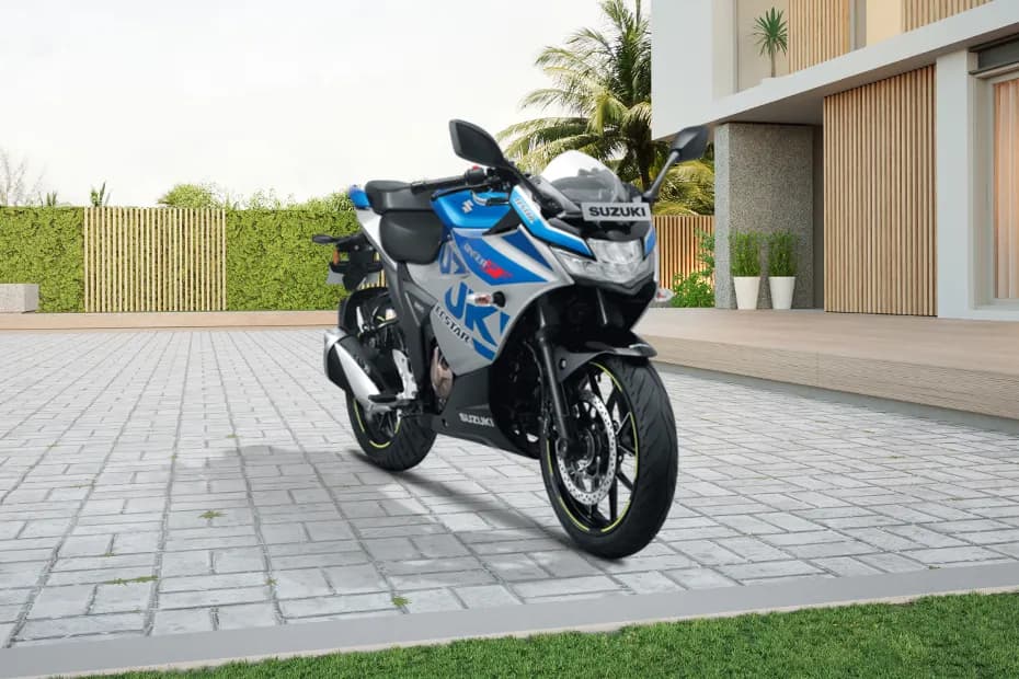 Suzuki Gixxer SF's card image