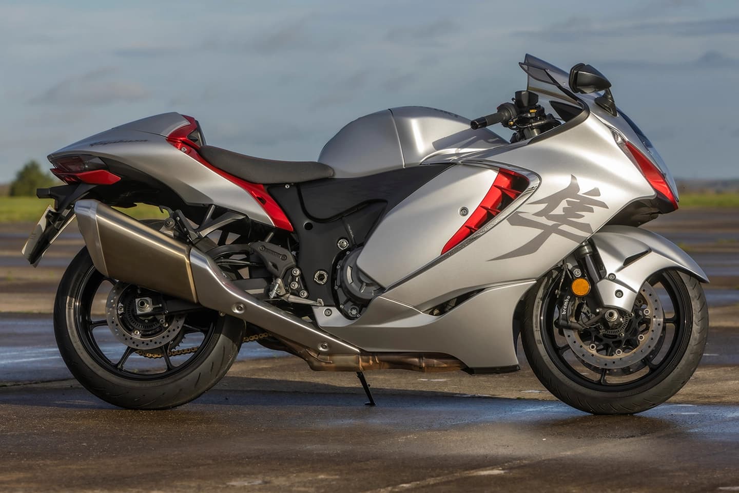 Suzuki Hayabusa's card image