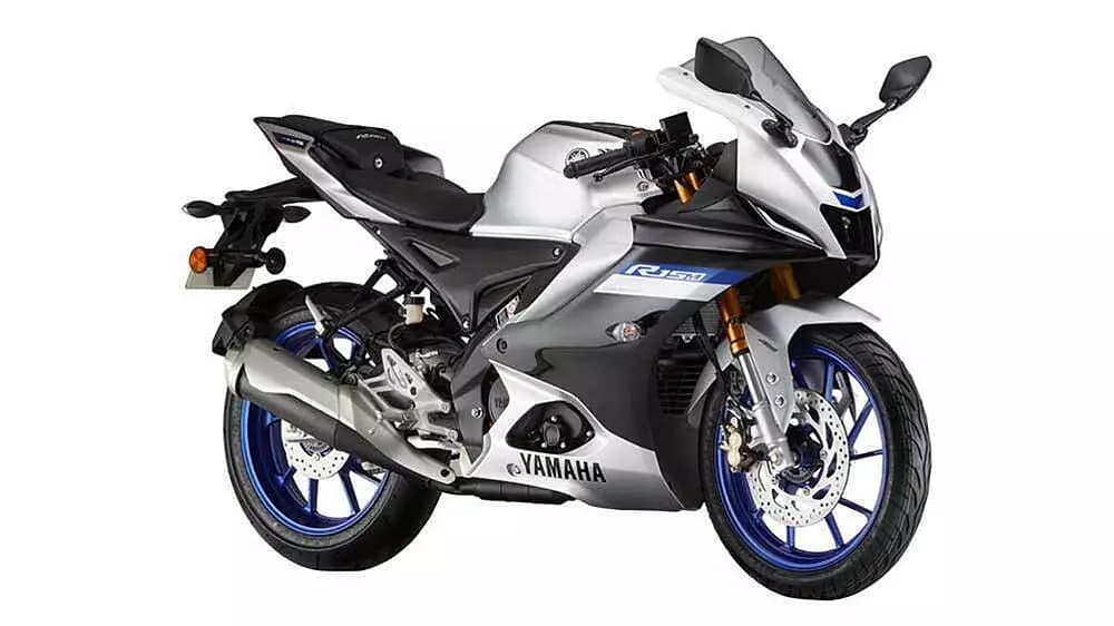 Yamaha YZF R15 V4.0's card image