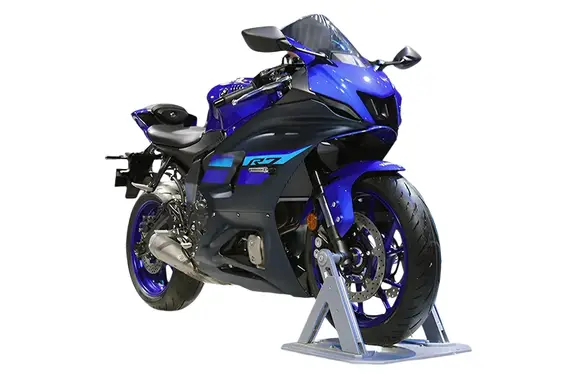 Yamaha R7