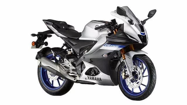 Yamaha YZF R15 V4.0's card image