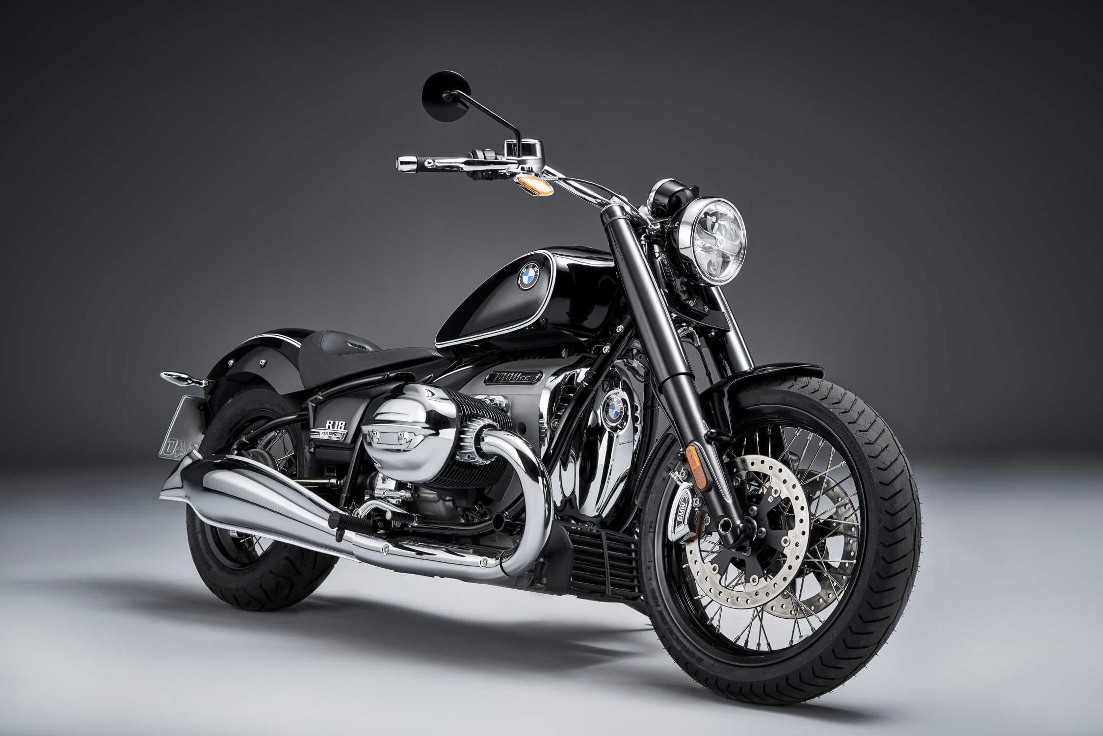 BMW R 18's card image