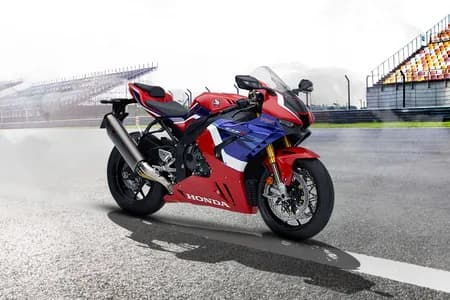 Honda CBR 1000RR's card image